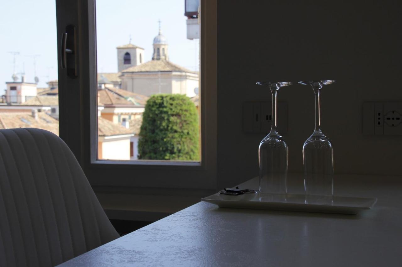 Dreamich - Scavi Romani Appartement Desenzano del Garda Buitenkant foto